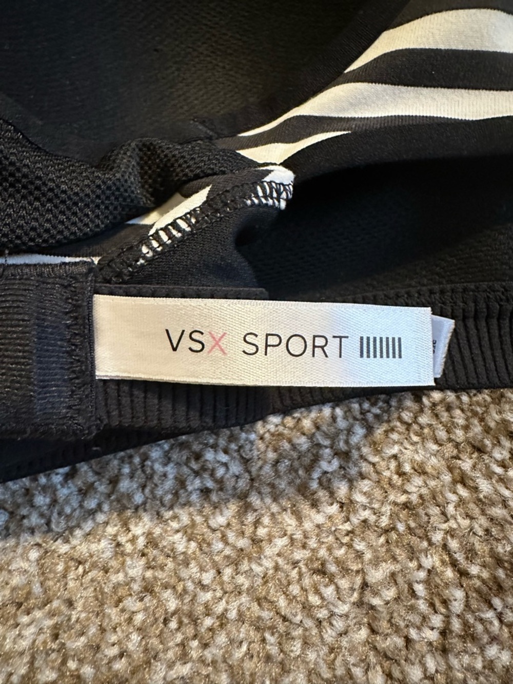 Victoria's Secret VSX Sport Underwire Padded Sports Bra 32C Black White Stripe - Picture 6 of 7
